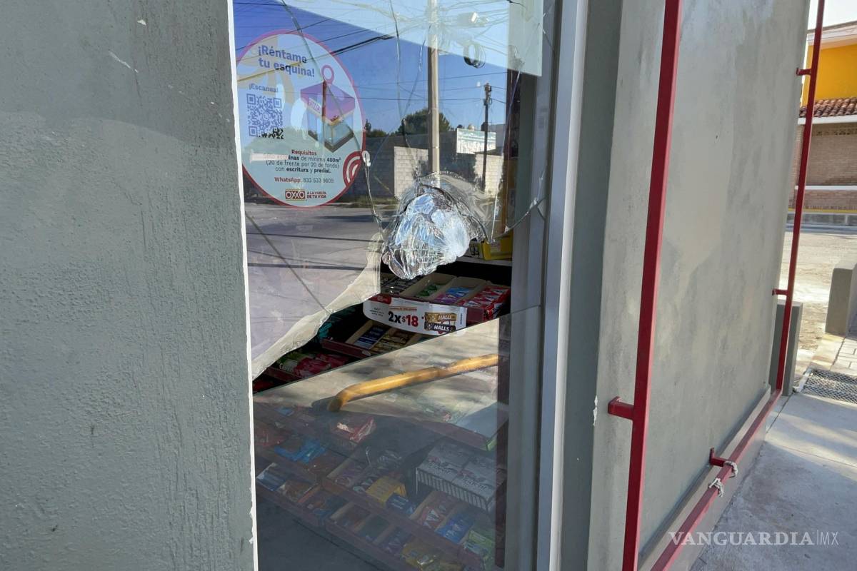 Roban Oxxo con cristalazo: detienen a uno en Saltillo