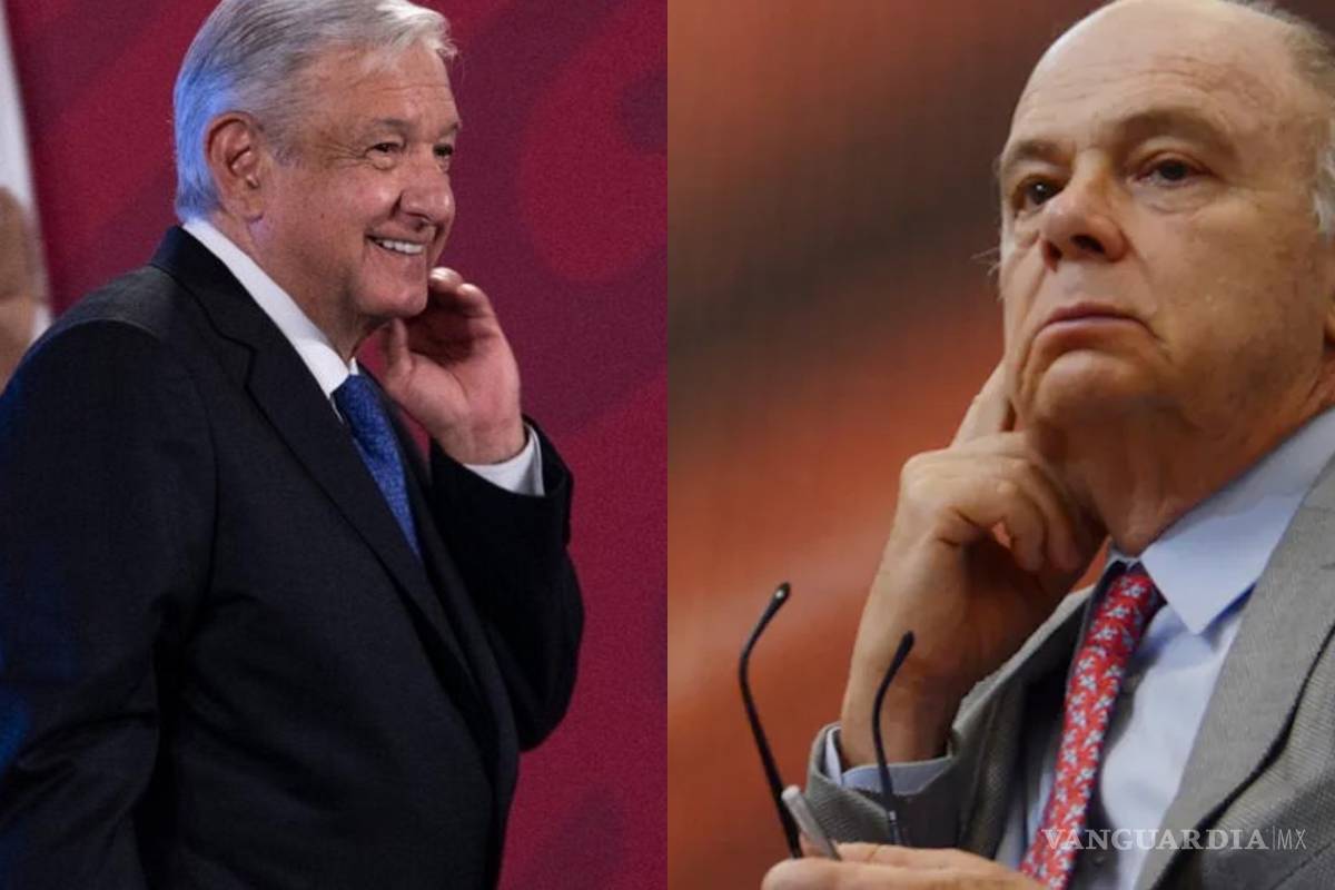 AMLO se lanza contra Krauze y Camín, los llama 'padrinos del mundo intelectual'