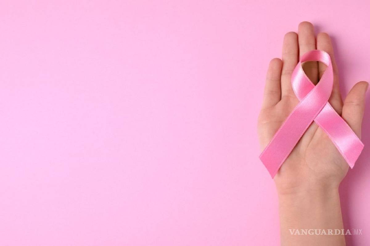 Octubre y el color rosa