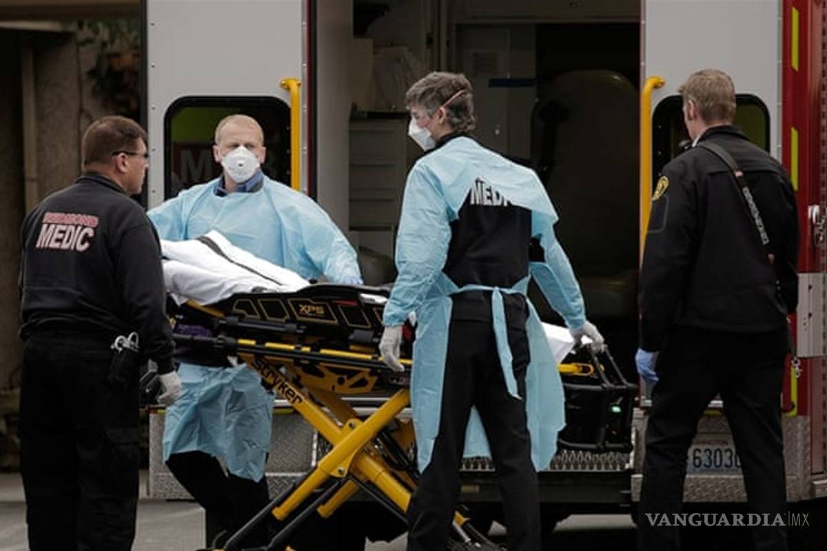 Mueren más de cien por coronavirus en EU en un día