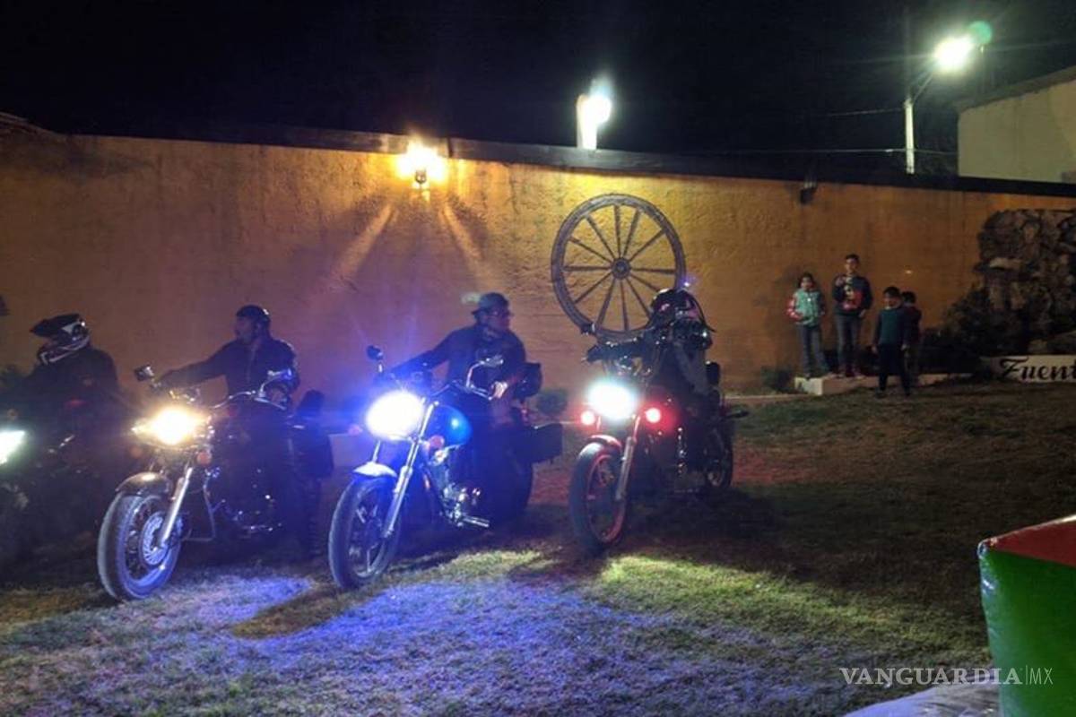 $!En Saltillo invitados 'plantan' a niña en su cumpleaños, usuarios se enteran y le llevan a 'Bely y Beto'