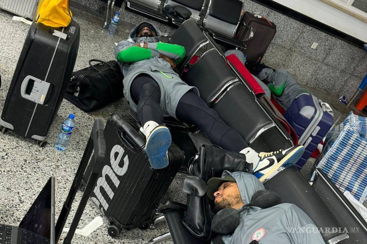 ¡En condiciones ‘inhumanas’!: ‘Encierran’ por más de 16 horas a Selección de Nigeria sin comida e incomunicados en Aeropuerto de Libia