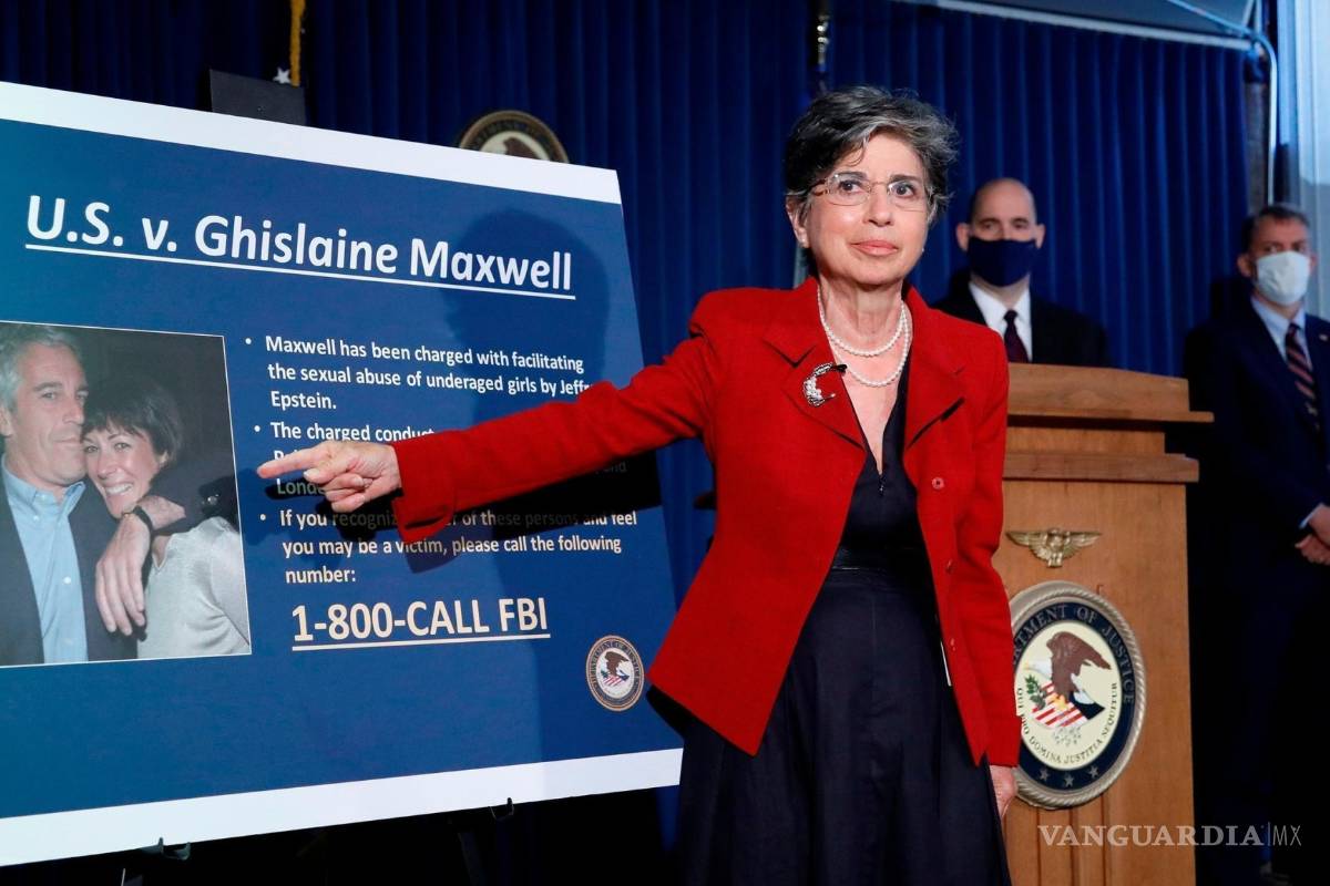 Presentan nuevos cargos contra Ghislaine Maxwell por pagarle a una niña para que realizara ‘actos sexuales’ con Jeffrey Epstein