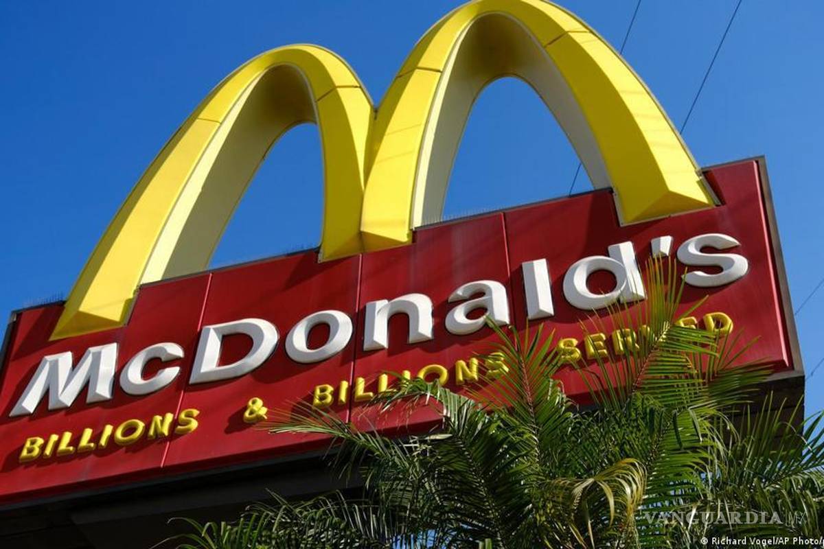 Ex CEO de Mcdonald´s devuelve 105 mdd por acusaciones de conductas sexuales inapropiadas