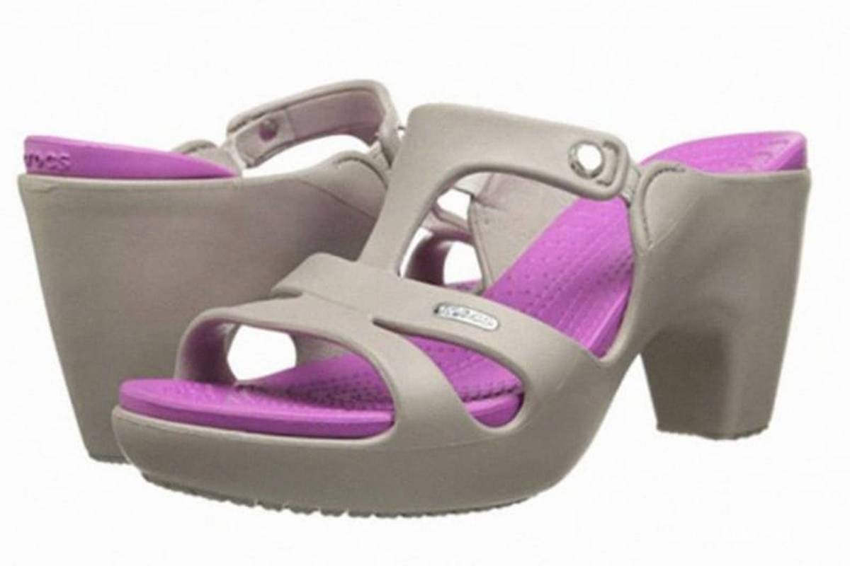 Las crocs de tacón existen... ¡Y ya se agotaron!