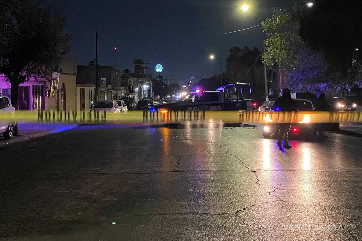 Saltillo: muere hombre en la vía pública; vecinos intentaron ayudar tras infarto