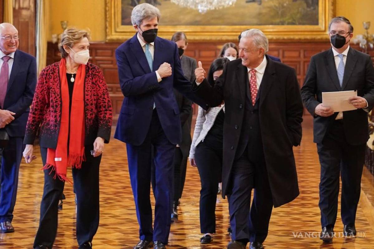 “Estamos a favor de las energías limpias y en contra de los negocios sucios”, AMLO responde a John Kerry