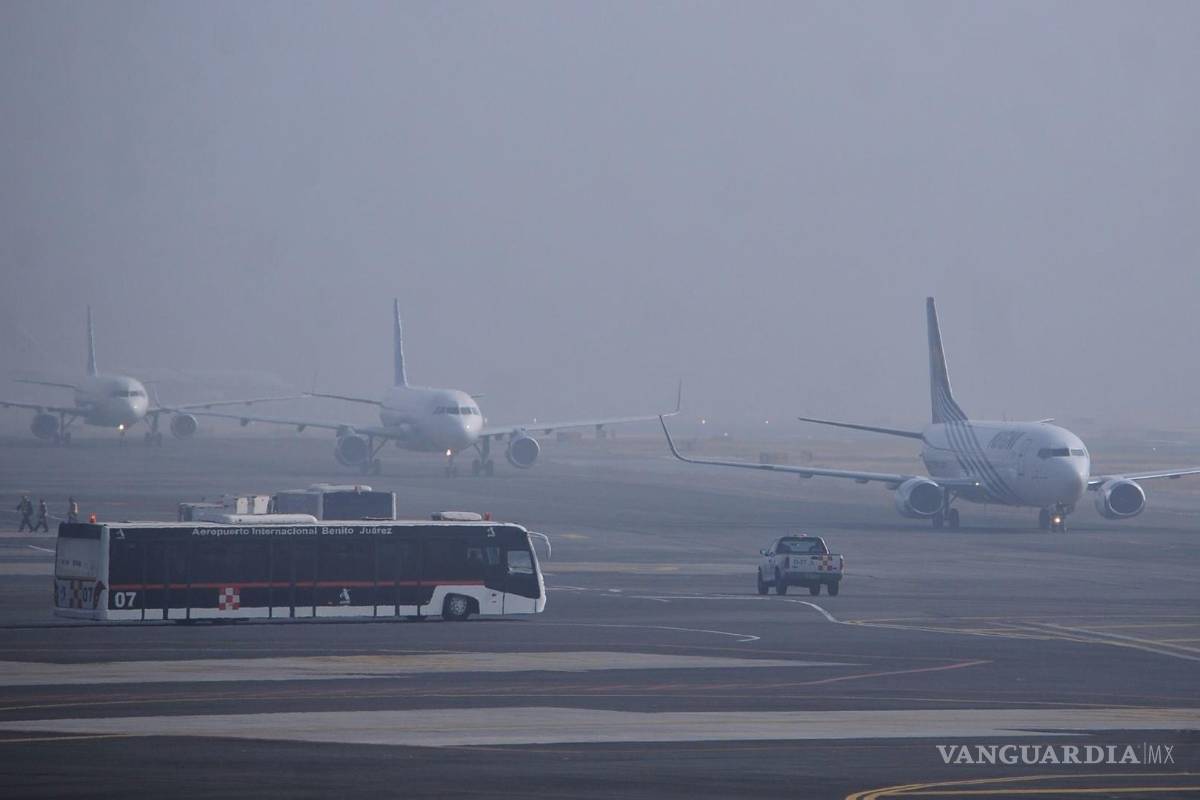 AICM anuncia suspensión de vuelos temporalmente por bancos de niebla