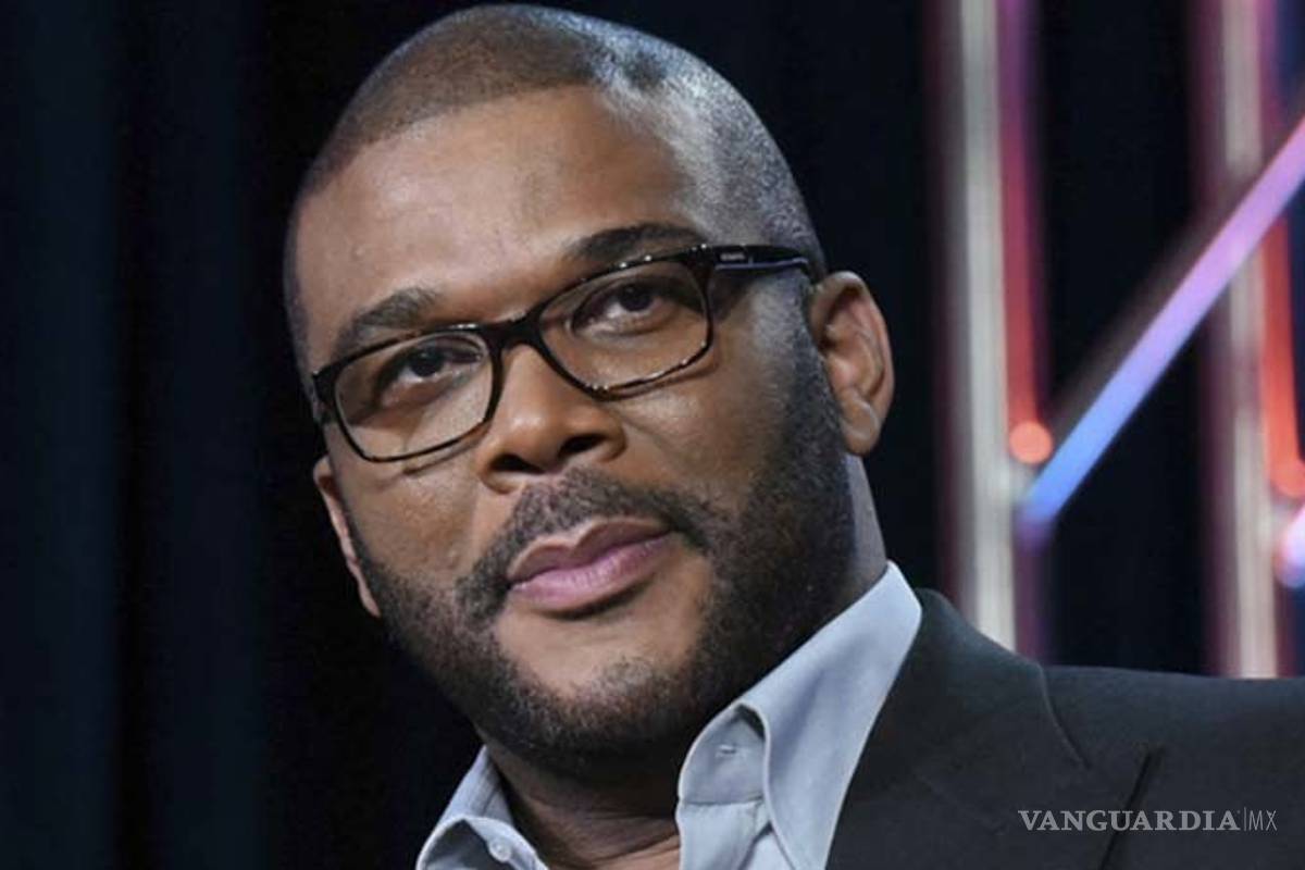 Tyler Perry deja propina de 21 mil dólares en restaurante en Atlanta