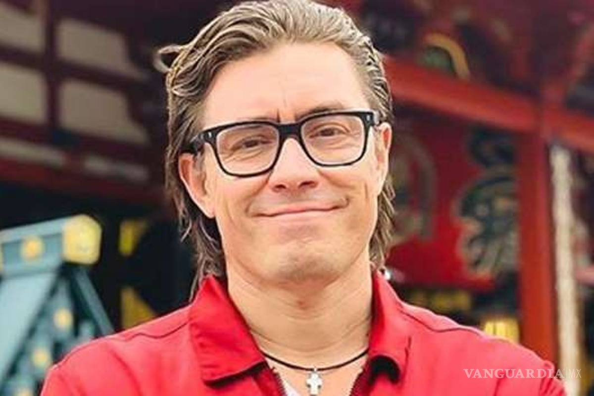 Adrian Uribe y Toño Rosique, de los pocos famosos que aún cuentan con exclusividad en Televisa y TV Azteca