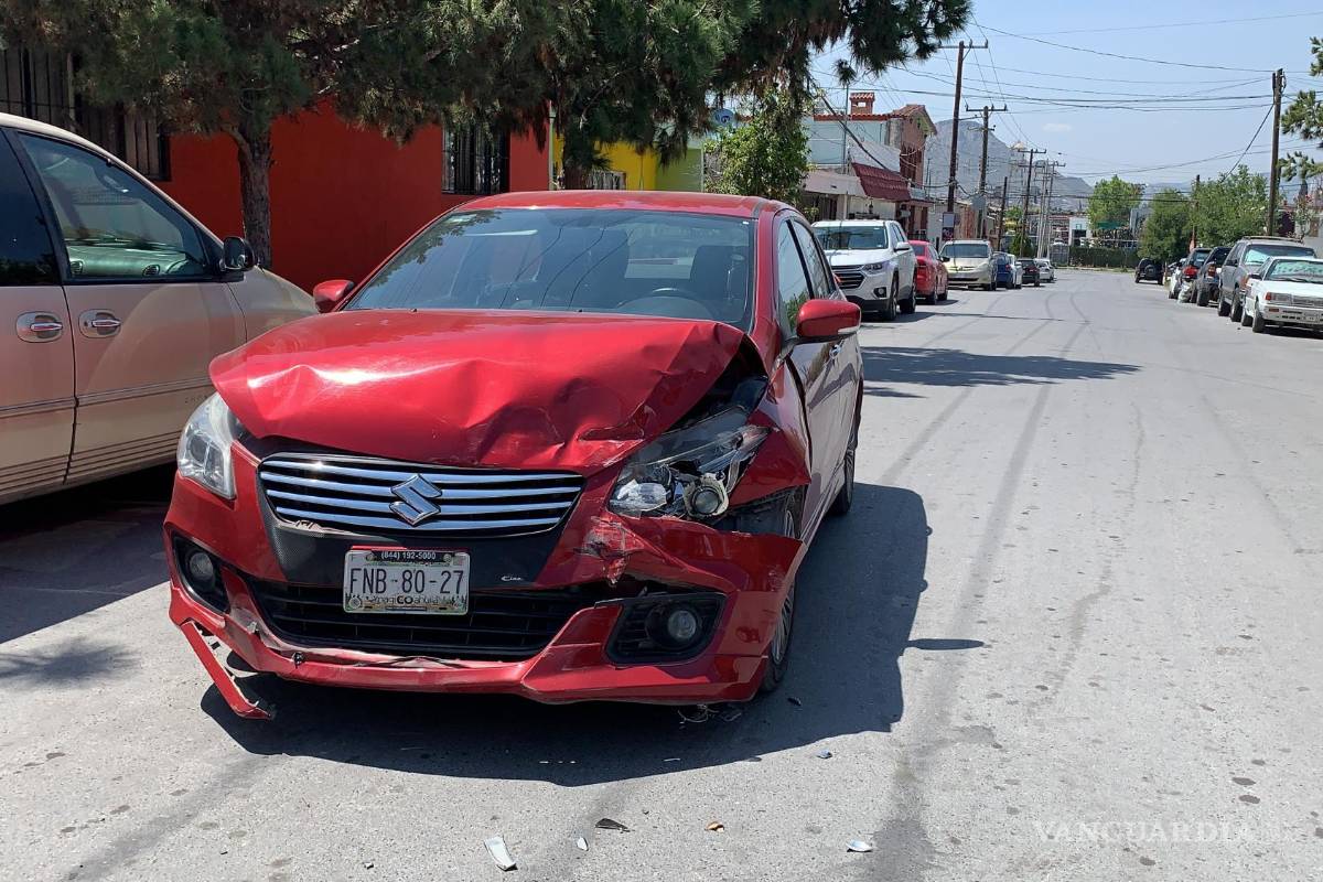 Causa choque múltiple en calles de la Topochico en Saltillo