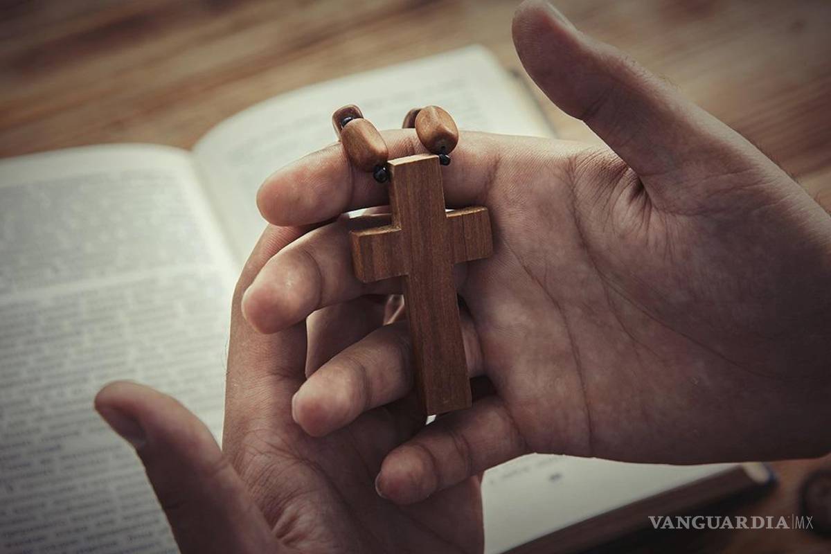 Iniciativa de control digital para religiosos enciende las alarmas de la Iglesia