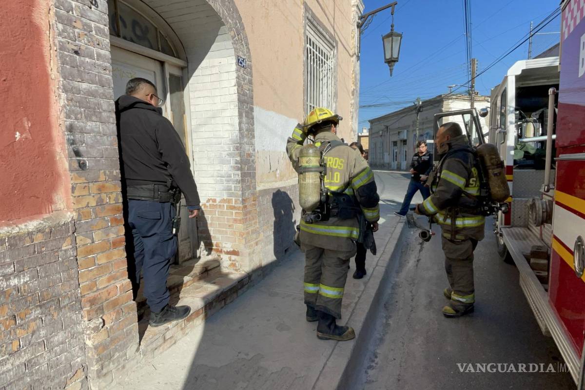 Quema leña para cocinar y origina movilización en el Centro de Saltillo