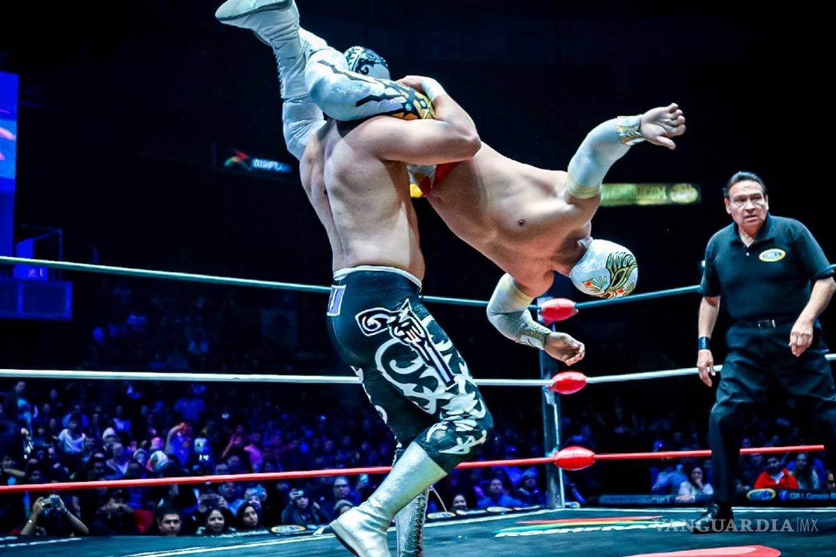 Arena México reabre sus puertas al público con función especial del CMLL