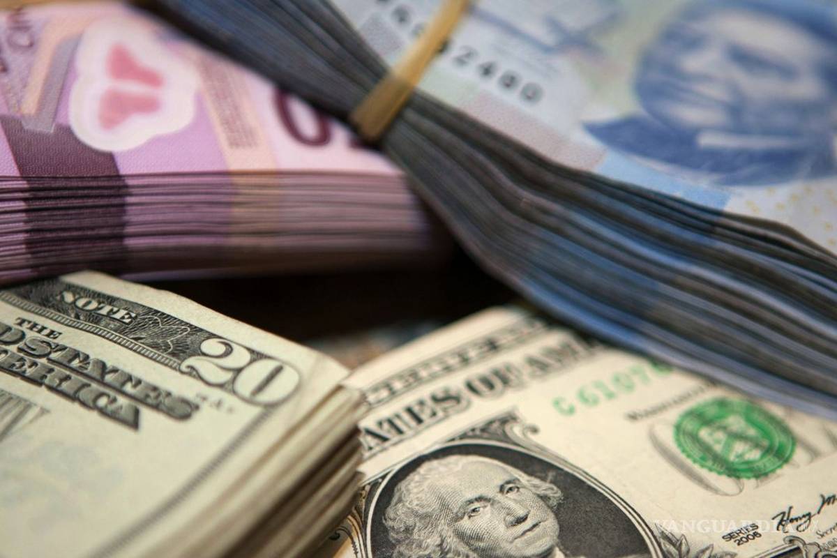 Dólar rompe la barrera de los 20 pesos por segunda vez en el mes