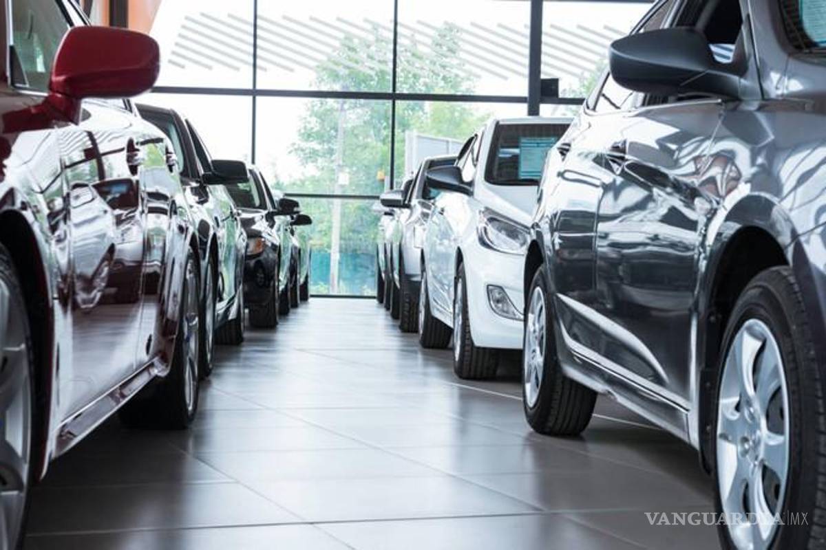 Aumenta la venta de autos nuevos en noviembre; crece 14%