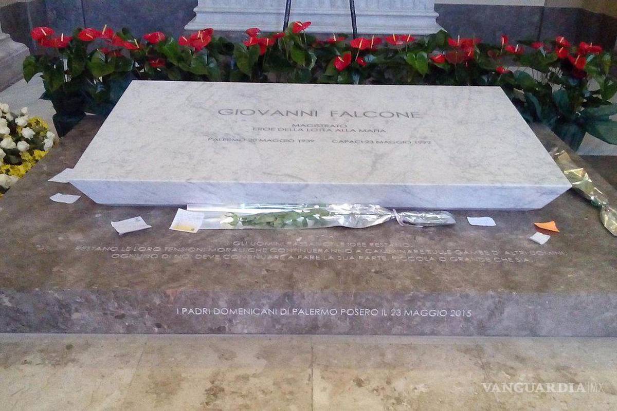 $!Tumba del juez Giovanni Falcone, considerado uno de los mayores símbolos de la lucha contra la mafia.