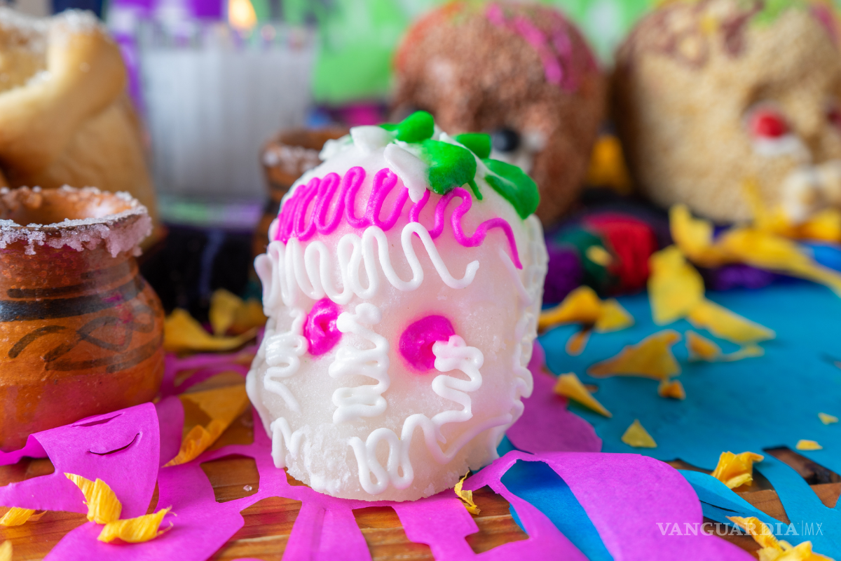 Consiente a tus difuntos... y a tu familia con recetas mexicanas para tu altar en este Día de Muertos