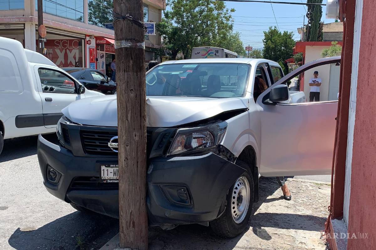 Causa choque múltiple en calles de la Topochico en Saltillo