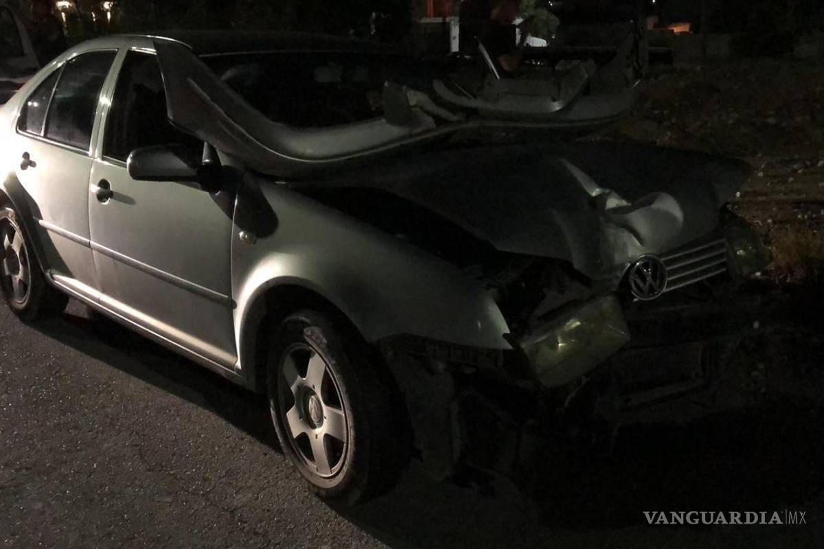 Celebra su ingreso a la UTC; horas más tarde destroza su Jetta contra un poste en Saltillo