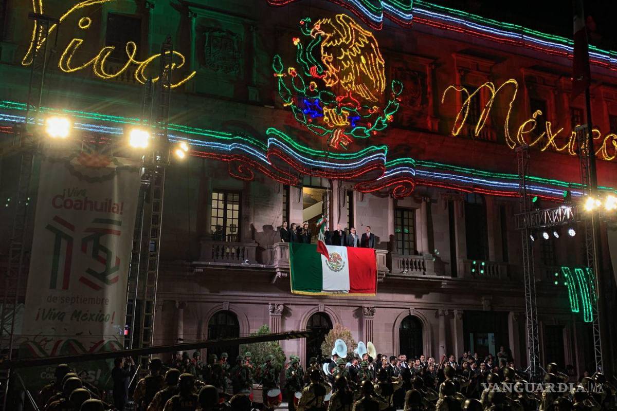 ‘¡Mexicanos, coahuilenses, vivan los héroes que nos dieron patria y libertad!’ Grita Miguel Riquelme desde Palacio de Gobierno