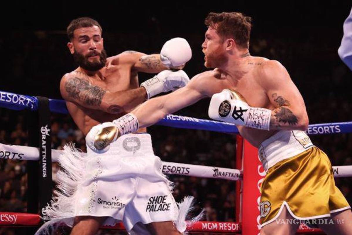 ‘Ponme Maná mijo que pich* falta de respeto’... Canelo Álvarez pide quiten el reggaetón en su vestidor (video)