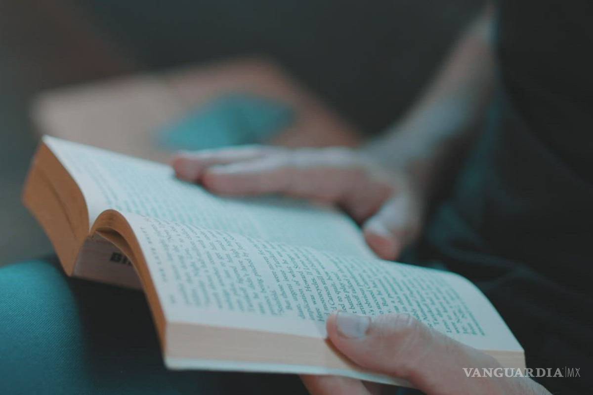 Coronavirus: Google anima a viajar por la literatura desde casa por la cuarentena por el COVID-19 en el Día del Libro