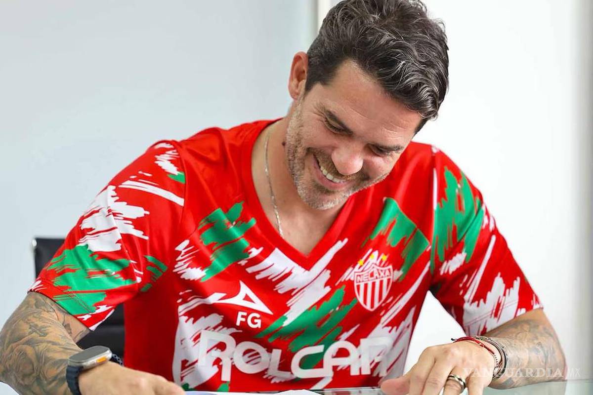 ‘Los mexicanos no aprenden’; se burla la prensa argentina de las decisiones, como el regreso de Fernando Gago