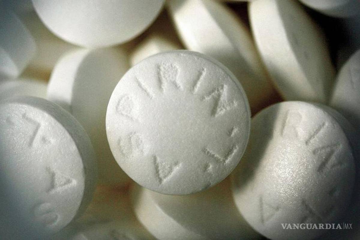 ¿Es seguro tomar aspirina todos los días para prevenir infartos?... esto dice la ciencia