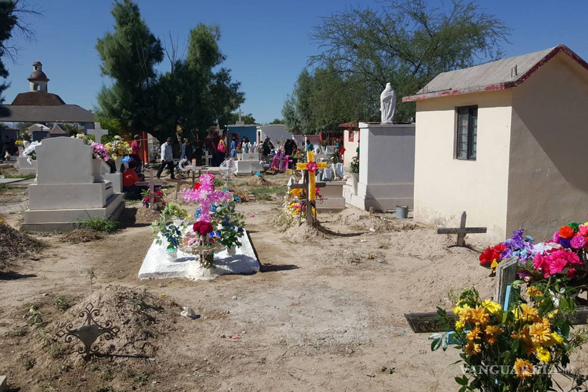 Festejo de Día de Muertos en Monclova deja accidentes y niños extraviados