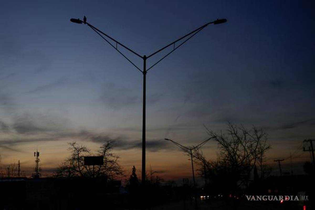 Expertos anticipan posibles apagones en México, por falta de inversión