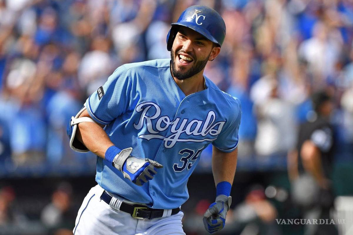 Eric Hosmer es nuevo jugador de los Padres de San Diego