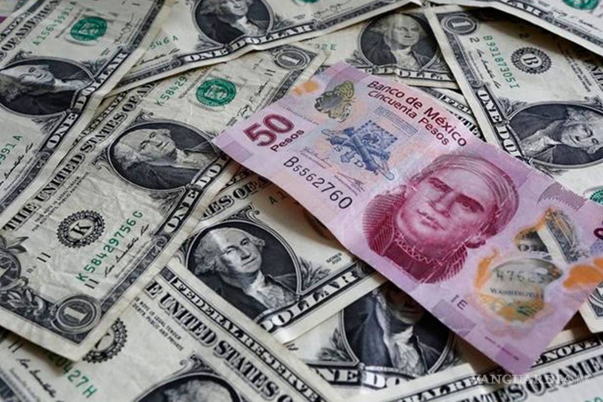 Peso opera con ligero avance; dólar baja a 21.97 unidades
