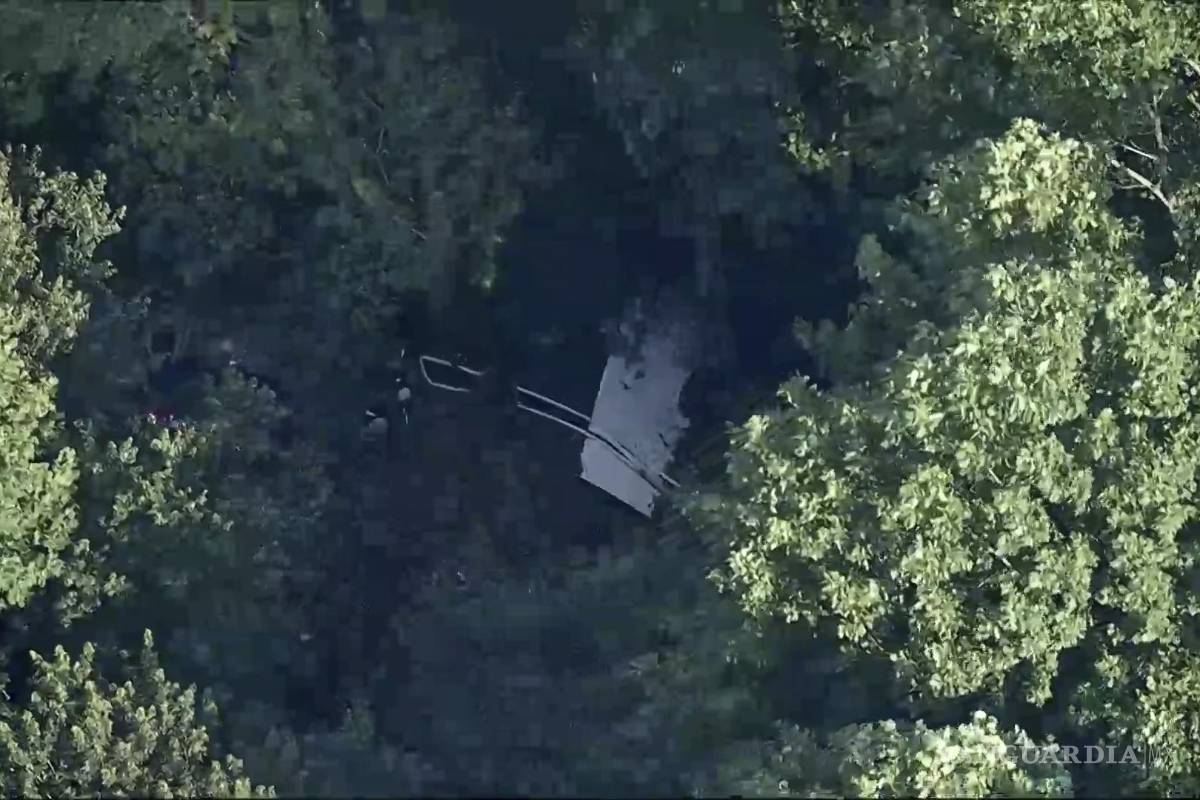 Ocho personas lesionadas tras caída de avioneta en Nueva Jersey; cinco están en estado de gravedad