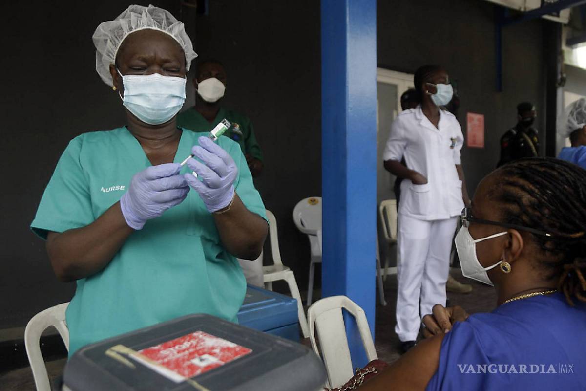 EU detalla plan para compartir 25 millones de dosis de vacunas contra el COVID-19 en el mundo