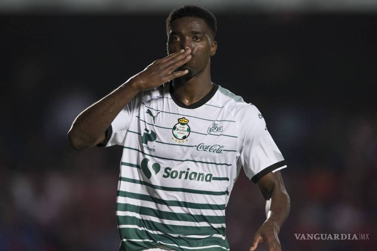 OFICIAL: Djaniny Tavares deja Santos Laguna