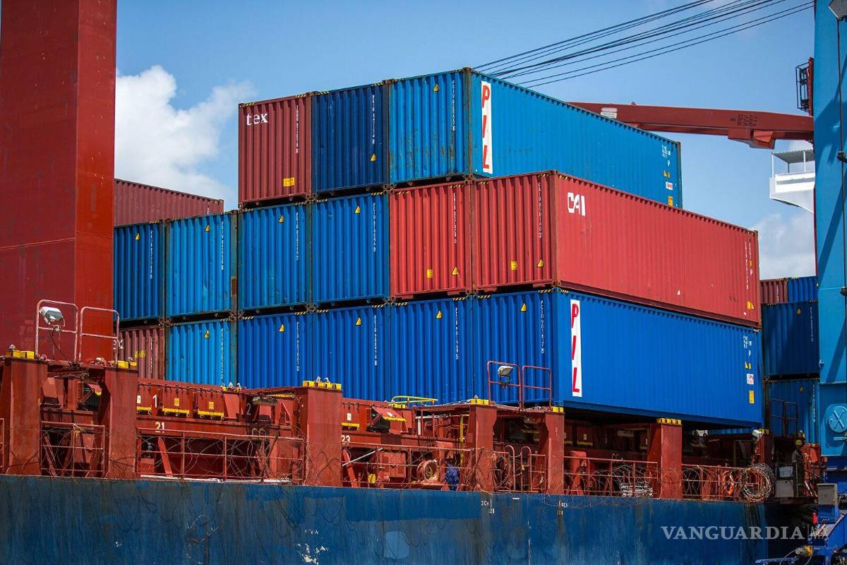 EU y Unión Europea prohibirán exportar artículos de lujo a Rusia