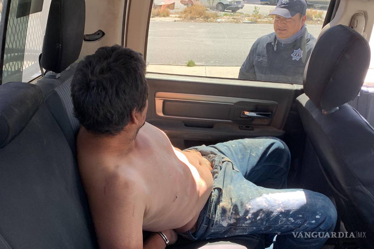 Saltillo: no encuentra a su pareja y le incendia su vivienda