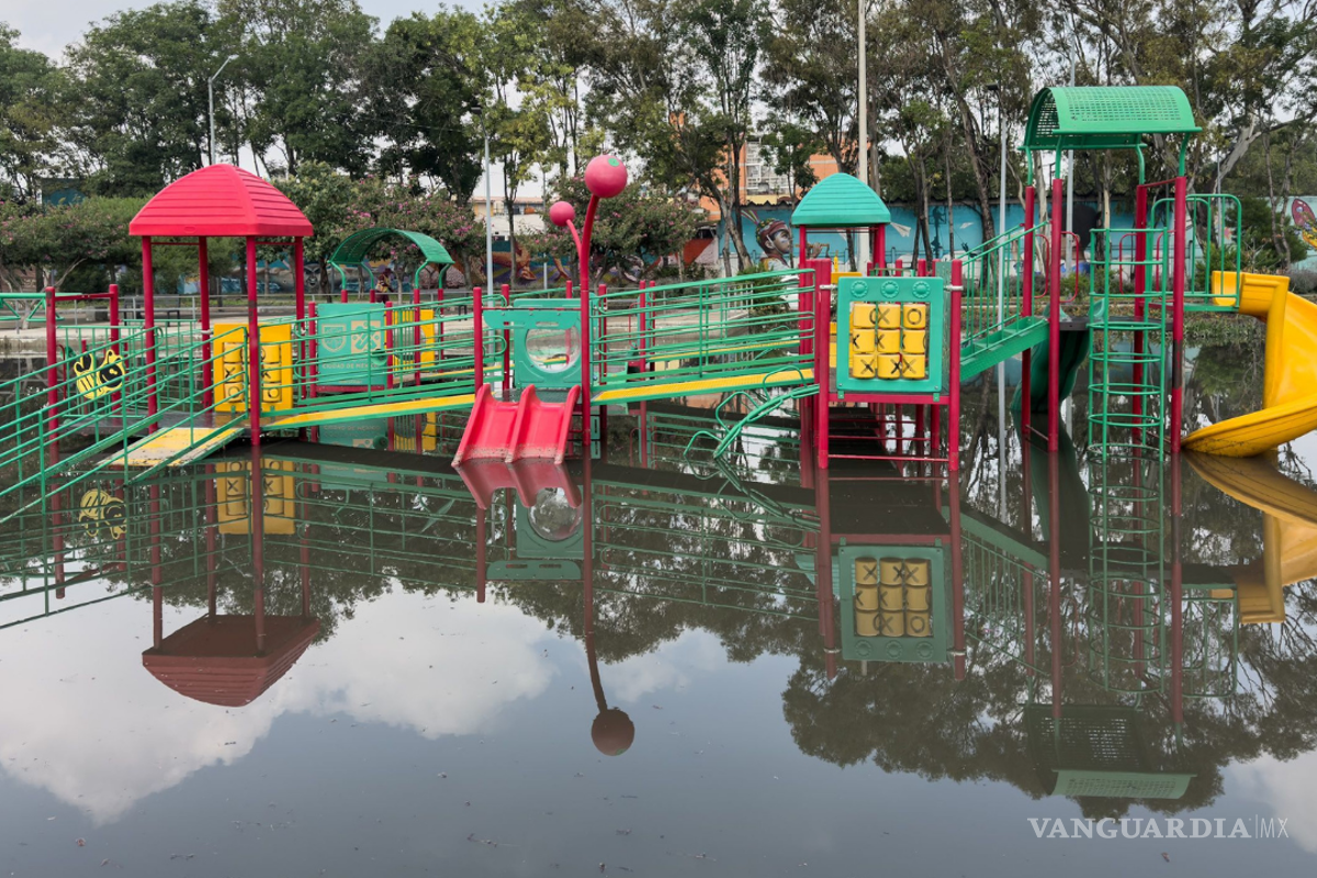 $!Según la Segiagua, en solo seis meses se retiraron más de 23 mil toneladas de basura de la red.