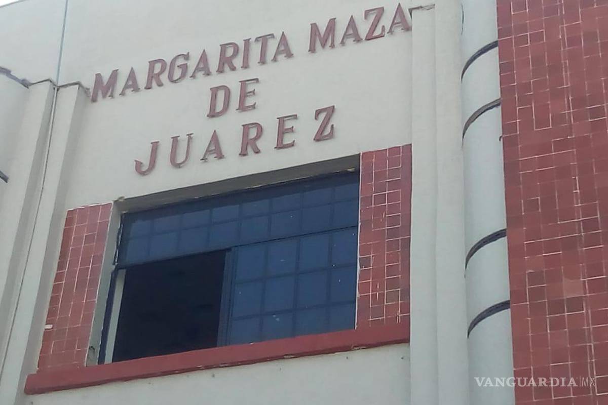 Desglosan gasto de cuotas escolares en la secundaria Margarita Maza de Juárez en Saltillo