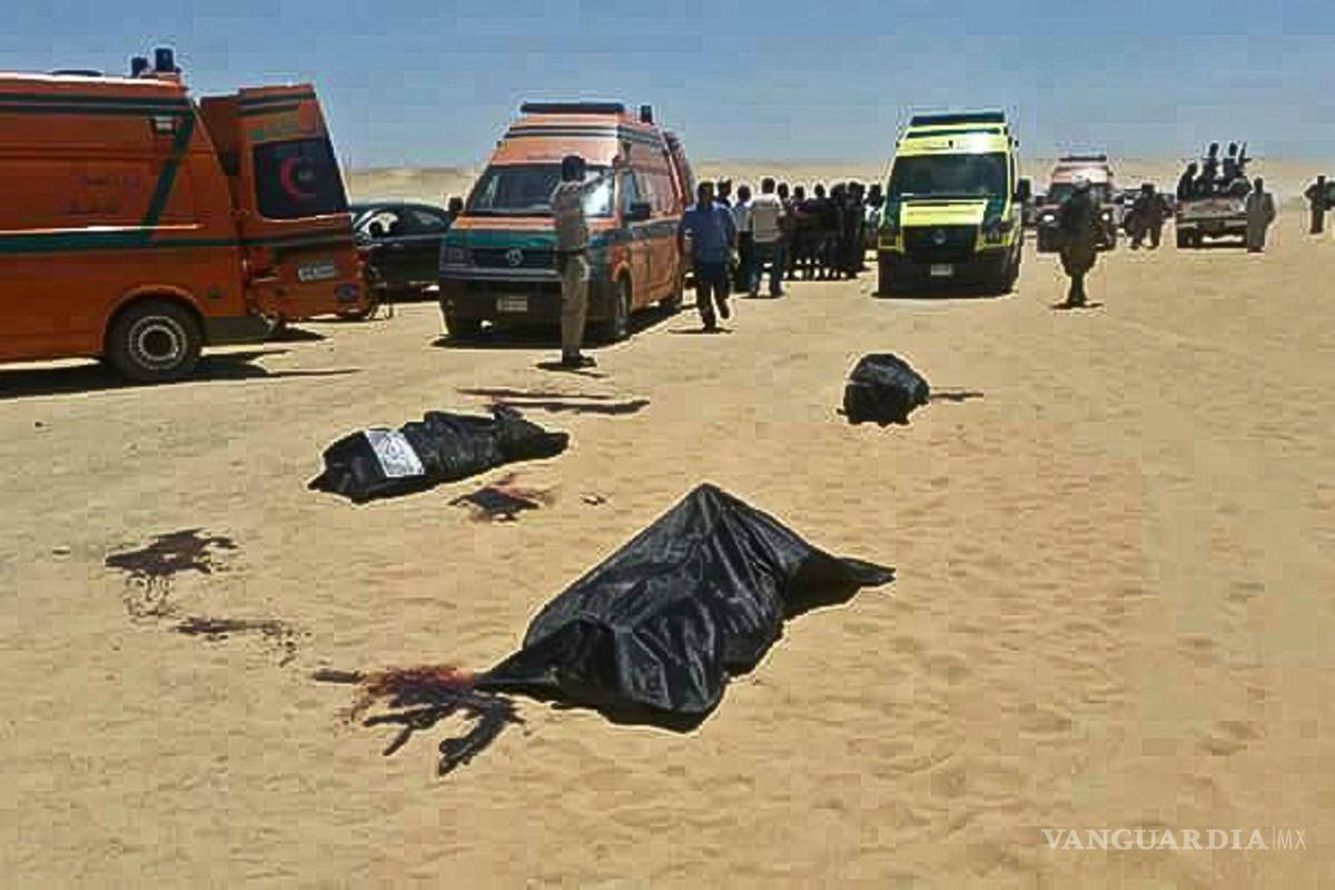 Comando ataca autobús con cristianos en Egipto, hay 26 muertos