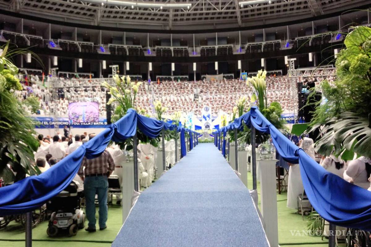 El apóstol de Jesucristo Naasón Joaquín García llama a guardar la unidad