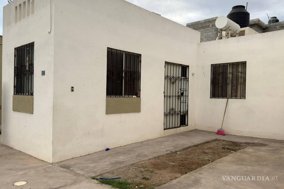 Descubre a inquilino en avanzado estado de descomposición al reportar olores fétidos, en Saltillo