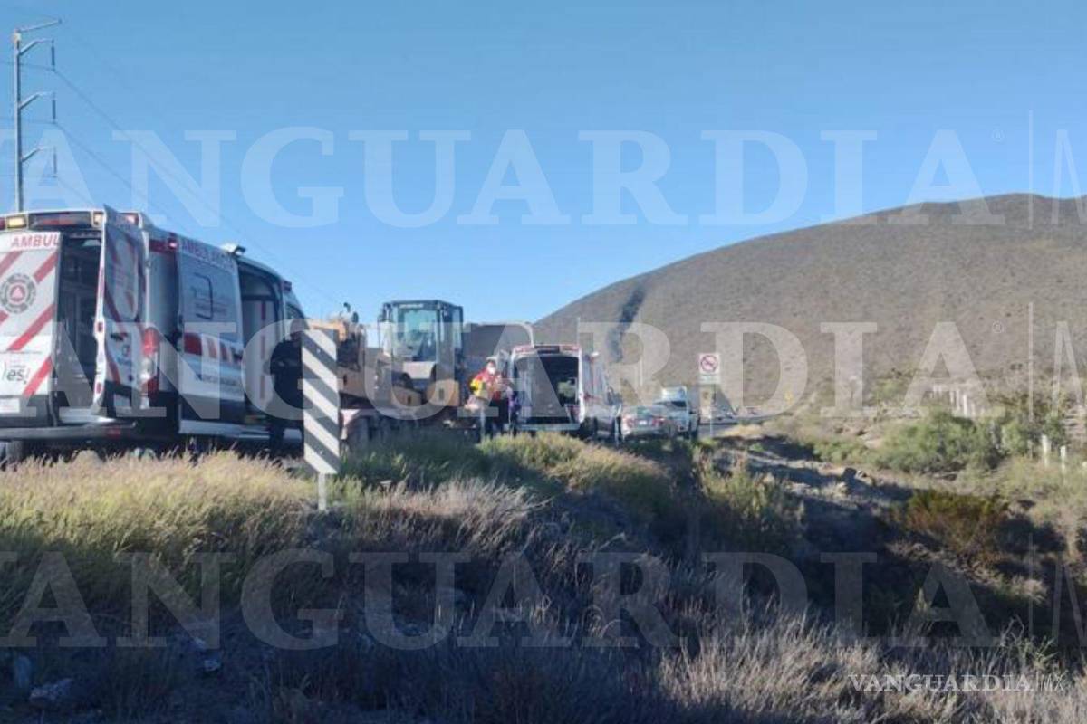 $!El accidente en la carretera a Monclova dejó como saldo 5 personas sin vida.