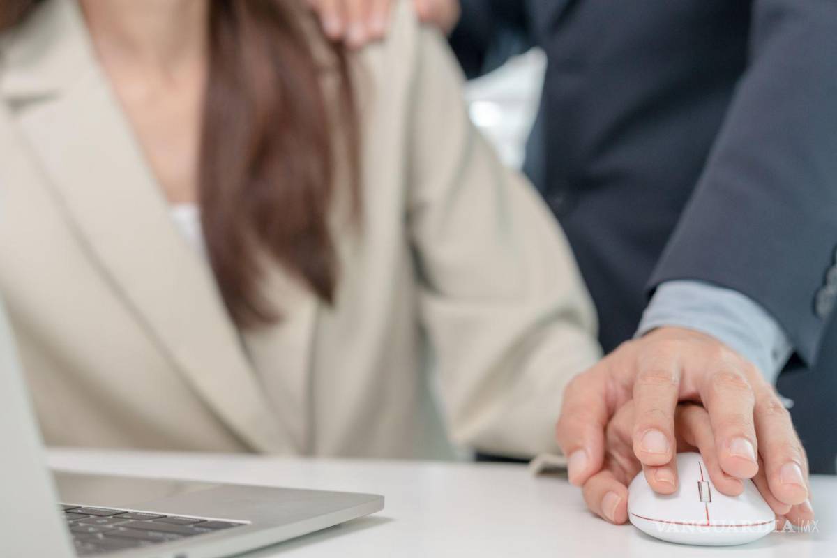 Castigarán bromas en doble sentido, pellizcos e insinuaciones entre burócratas municipales de Saltillo