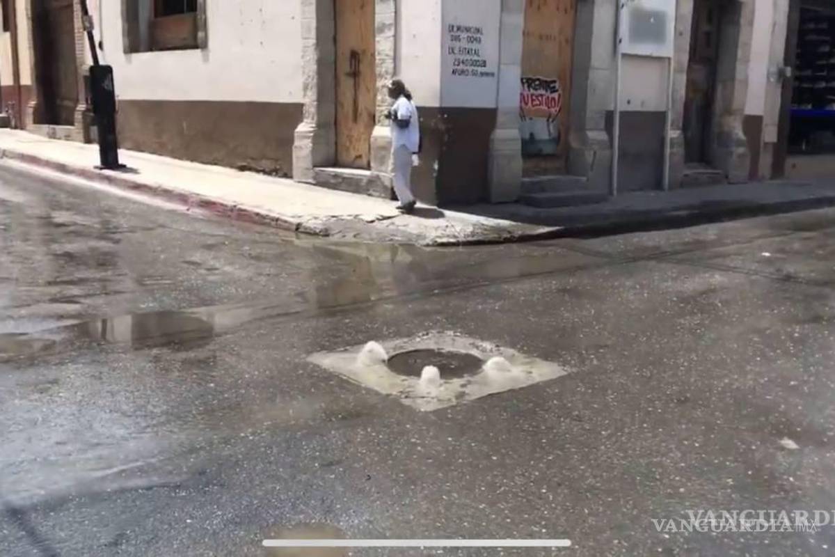 Registran inundaciones de aguas negras en casas del centro, sur y poniente de Saltillo