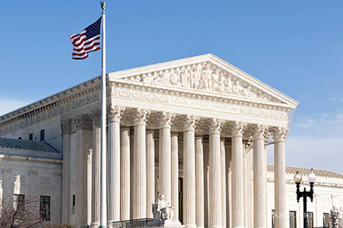 $!Seis de los nueve magistrados son considerados conservadores, y tres de ellos fueron elegidos por Trump cuando ocupó la Casa Blanca.