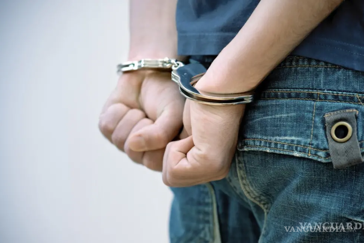 Usó enfermero un perfil falso en Facebook para citar a los menores en Piedras Negras