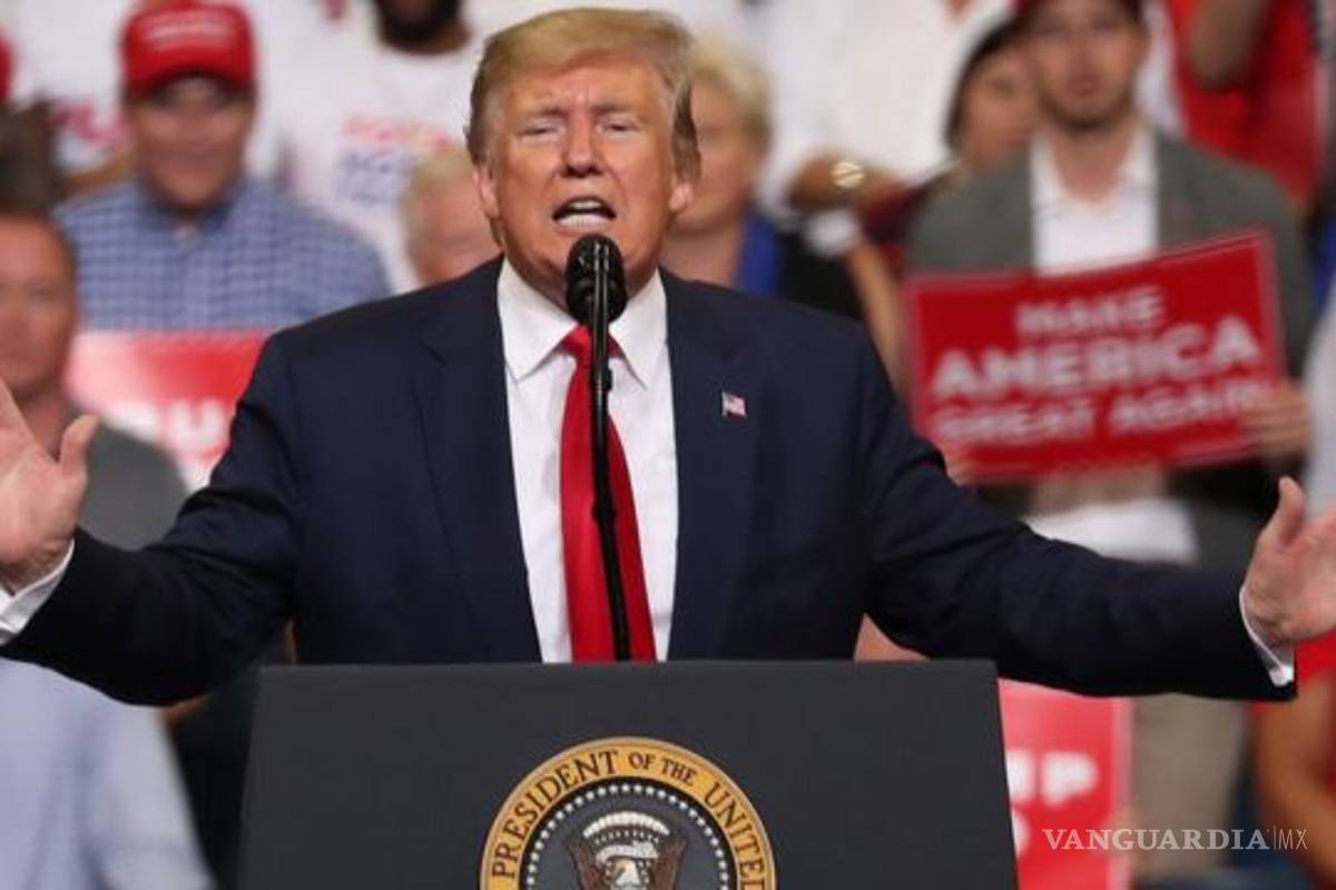 Soy un espécimen físico perfecto: Donald Trump