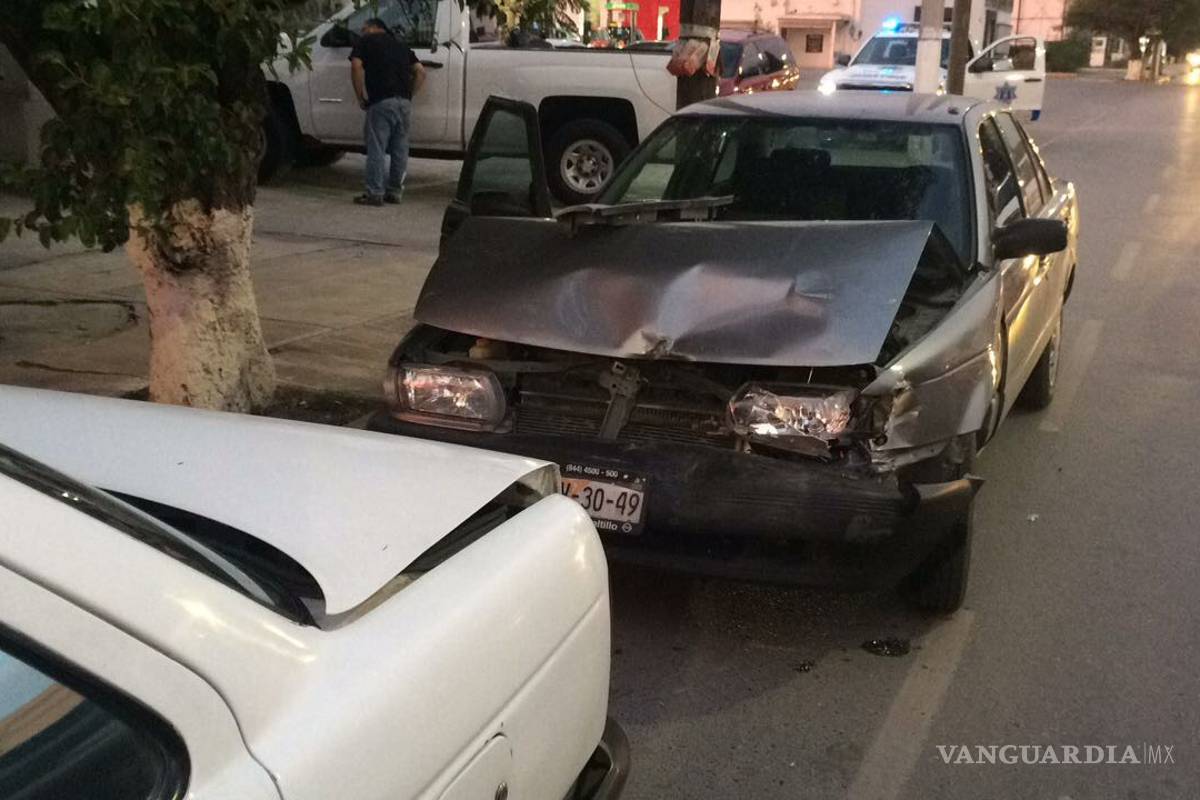 Se registra choque en bulevar V. Carranza de Saltillo